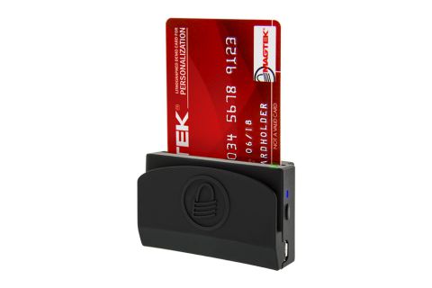 edynamo magstripe and emv chip card reader