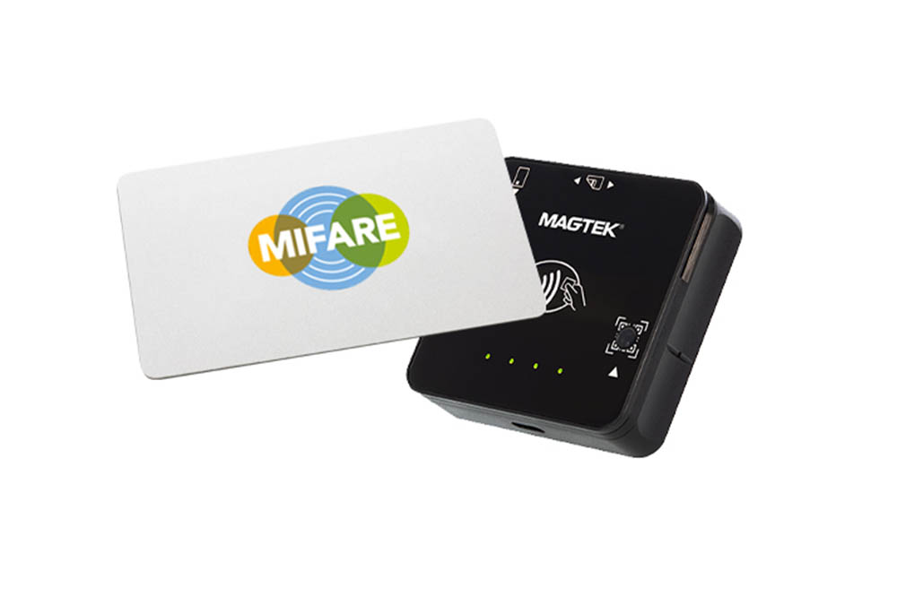 DynaFlex II Go - 
Same device, same firmware, all in one small reader. DynaFlex II Go supports reading and writing of non-payment NFC data for MIFARE® Classic, MIFARE® DESFire®, and NTAG®. Whether you are building access control or transit ticketing solutions, DynaFlex II Go is ready to deliver.
